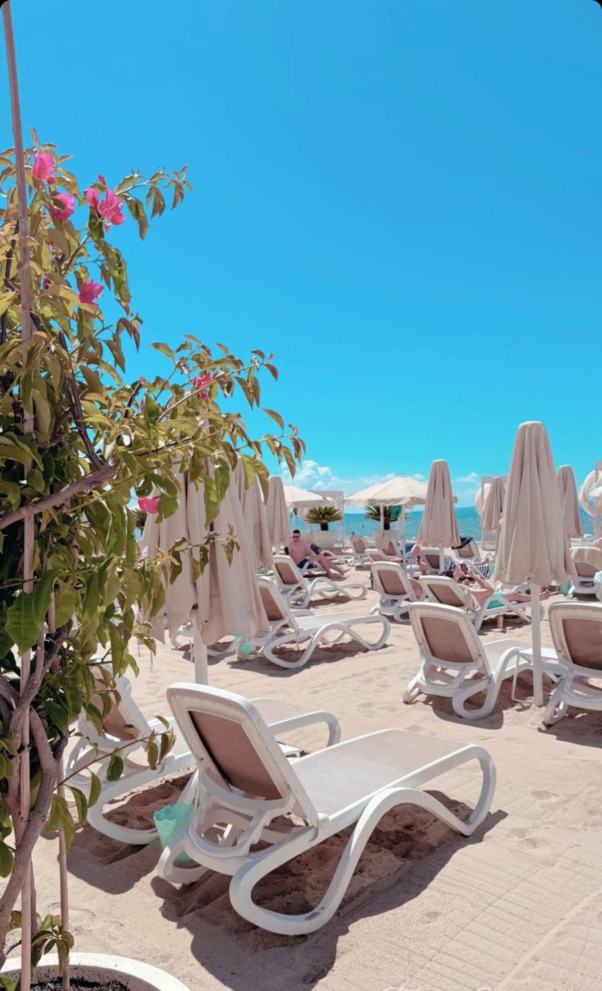 Vivi'S Seaside Apartment Durrës Zewnętrze zdjęcie